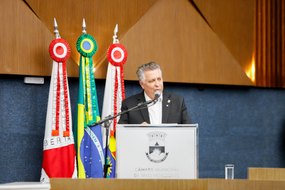 Alvaro Damião Cristina Medeiros CMBH Alvaro Damião Cristina Medeiros CMBH