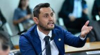 Senador Cleitinho Azevedo durante agenda oficial