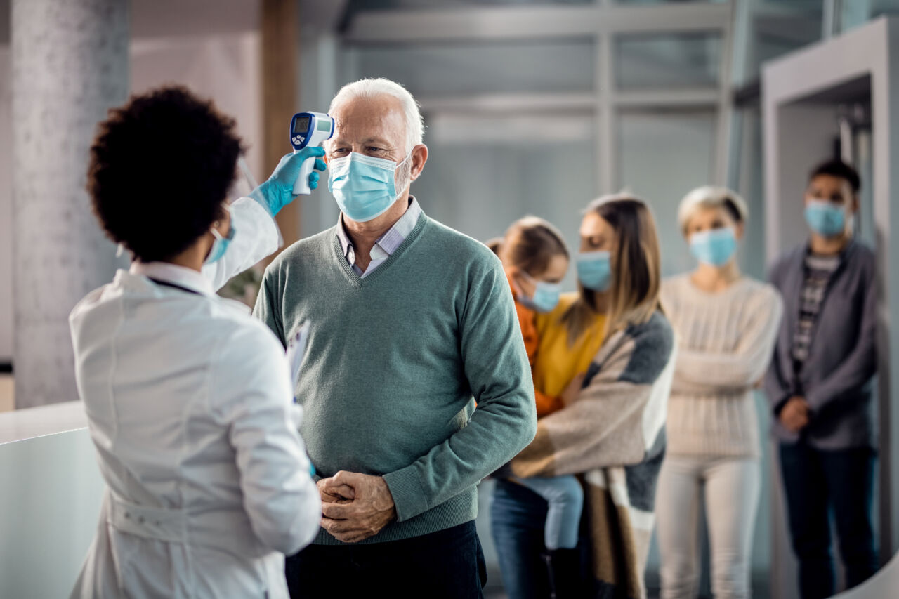 temperature checkpoint medical clinic coronavirus pandemic gripe