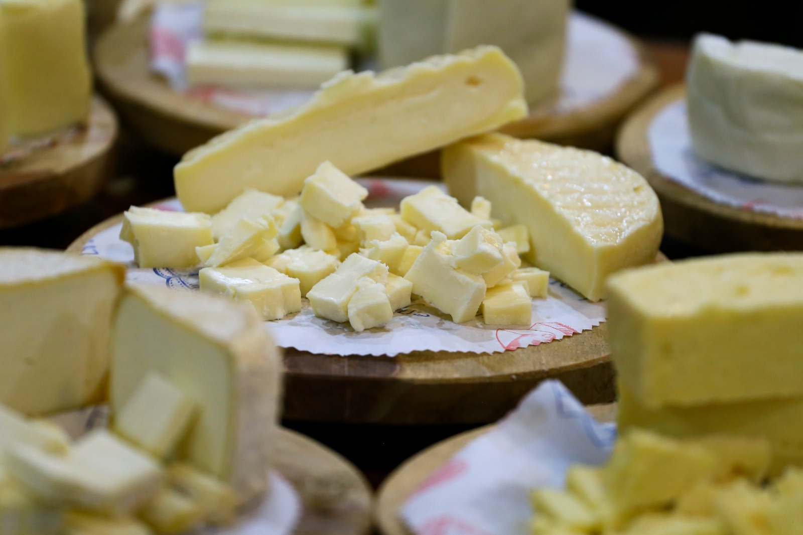 Expoqueijo Araxá começa nesta queinta feira () Expoqueijo Araxá começa nesta queinta feira ()