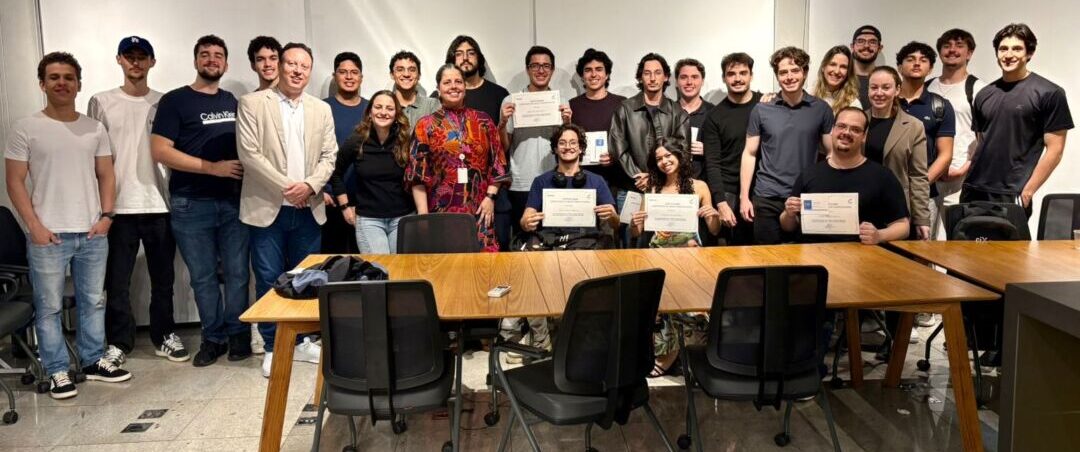 Ibmec no Hackathon Nacional Alunos de faculdade de BH se destacam em desafio nacional de tecnologia e inovação