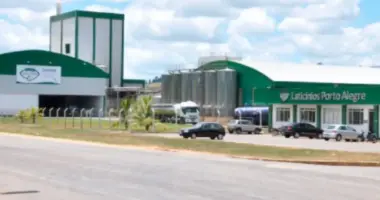 Fábrica de Laticínios Porto Alegre na cidade de Mutum MG Foto Reprodução Site Porto Alegre