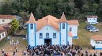 Uma das igrejas mais antigas de Minas reabre