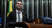 O candidato em quem o próprio partido diz não confiar