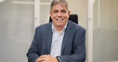 Augusto Dantas Borges, novo diretor-presidente da Copasa, durante posse após eleição da nova diretoria da companhia