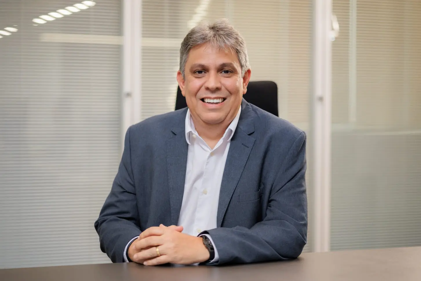 Augusto Dantas assume presidência da Copasa após mudança na governança Augusto Dantas Borges, novo diretor-presidente da Copasa, durante posse após eleição da nova diretoria da companhia