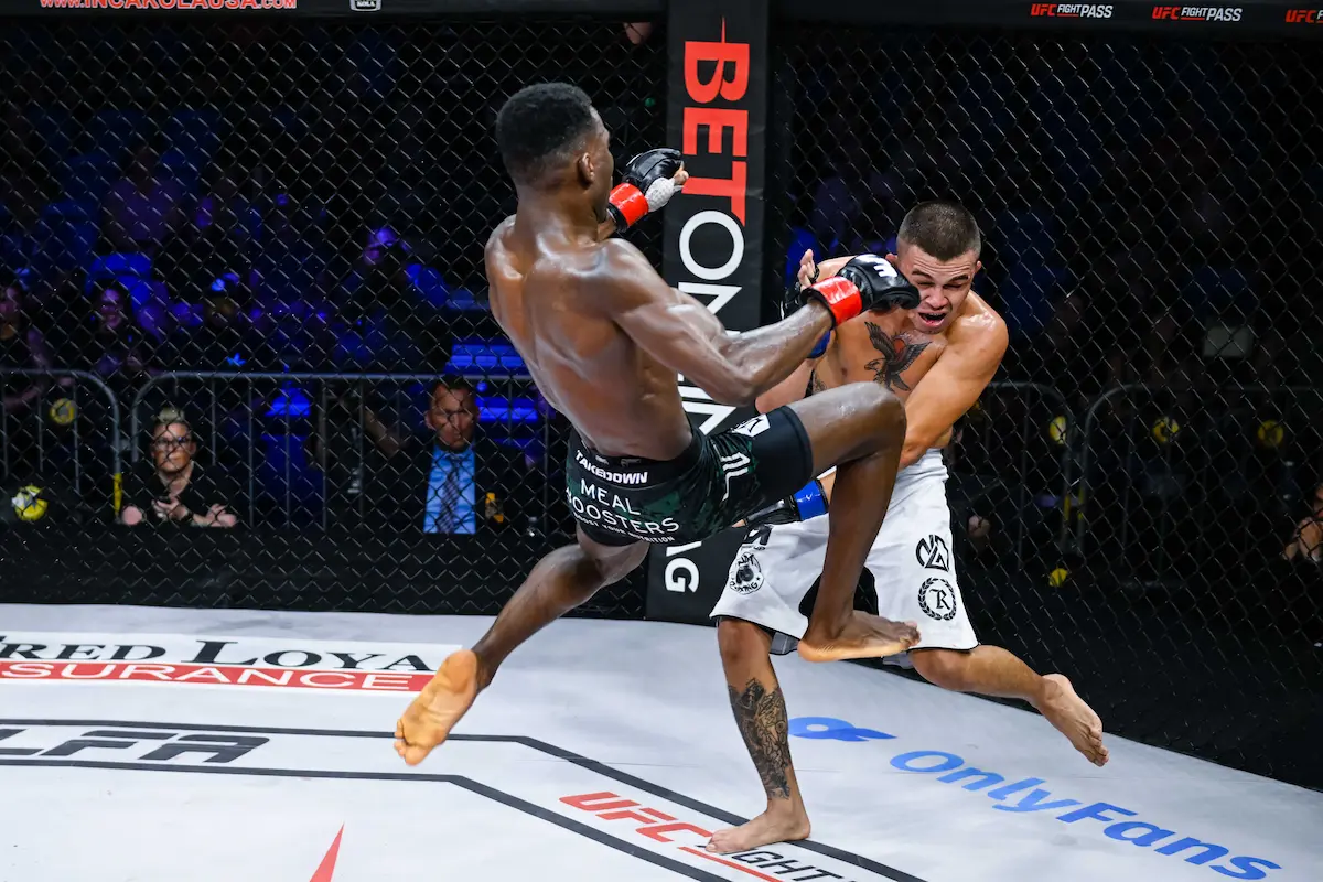 LFA leva disputa de cinturão e atletas mineiros ao Mineirinho em Belo Horizonte Lutadores disputam combate durante evento do LFA, uma das principais organizações de MMA do mundo, que terá disputa de cinturão mundial e presença de dez atletas mineiros