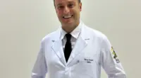 Médico psiquiatra Marcos Fernando Thedoro destaca a importância da prevenção ao suicídio e do cuidado com a saúde mental na campanha de Setembro Amarelo