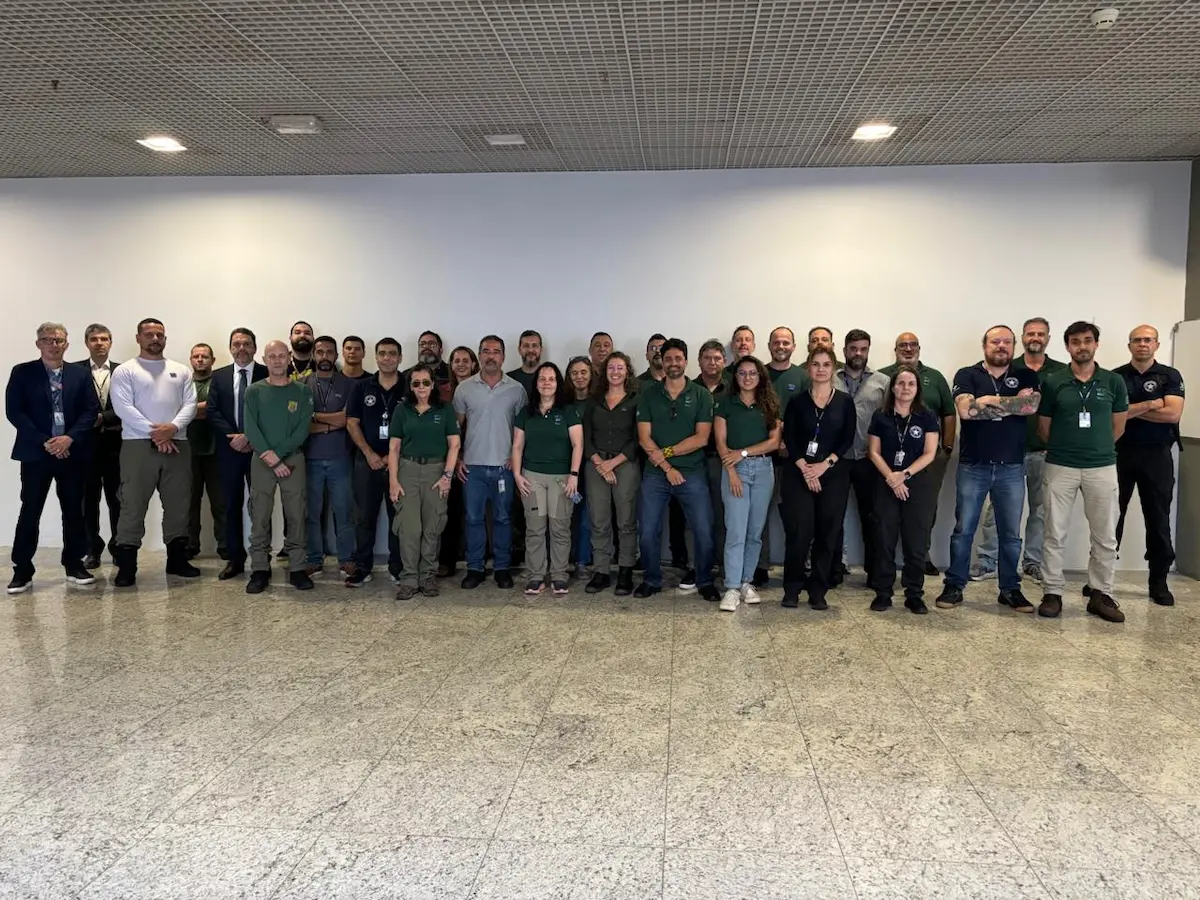 BH Airport reforça combate ao tráfico de animais silvestres Equipe do BH Airport participa de treinamento voltado a apreensões e ao combate do tráfico de animais silvestres em parceria com órgãos de fiscalização