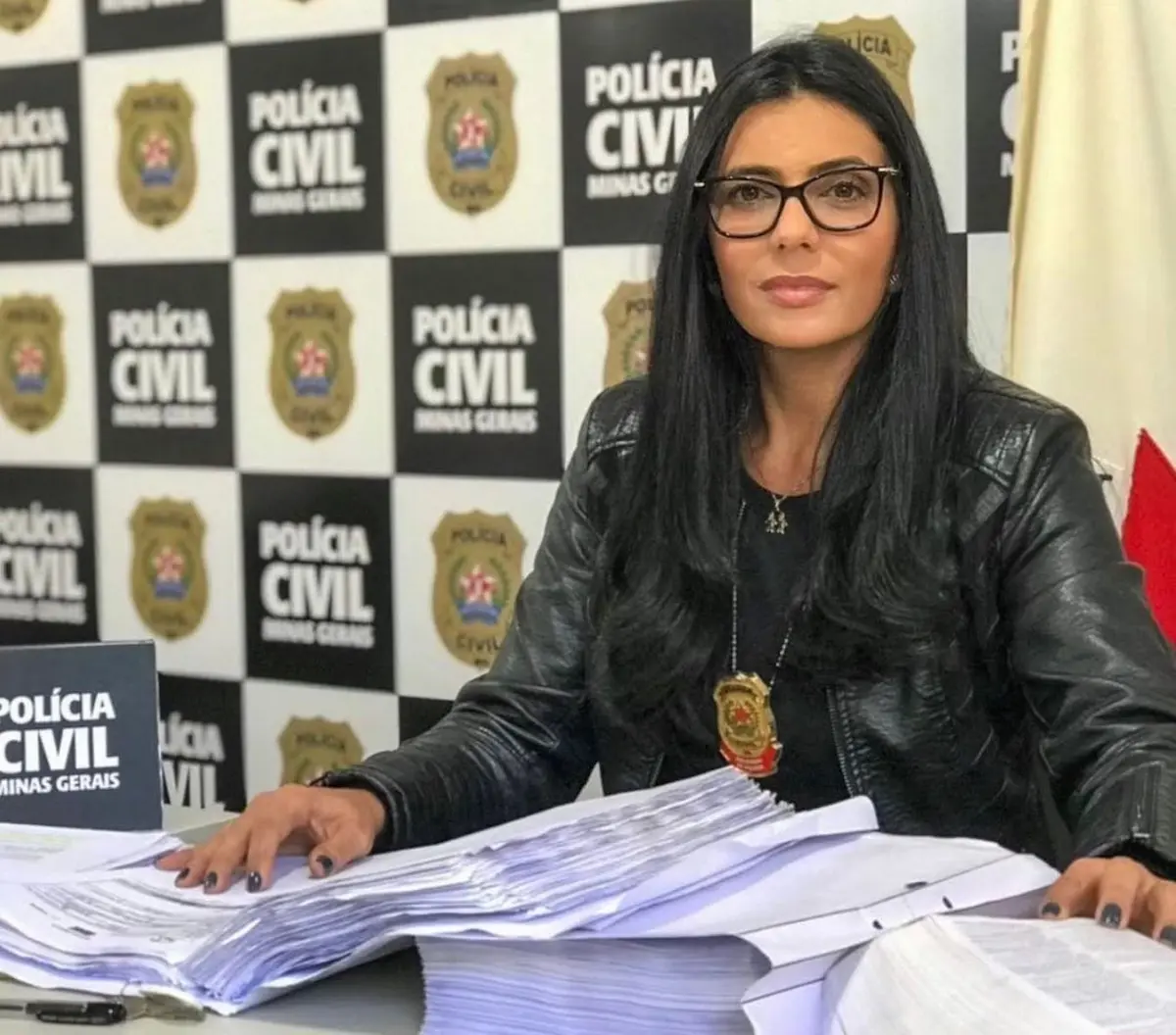 Delegada Ione atua na defesa das mulheres e no fortalecimento da rede de proteção em Minas Deputada federal Delegada Ione durante coletiva da Polícia Civil de Minas Gerais sobre ações de proteção às mulheres