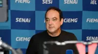 Flávio Roscoe durante entrevista após retomar a presidência da FIEMG e anunciar mais de 40 entregas do Sistema FIEMG em Minas Gerais