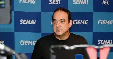 Flávio Roscoe durante entrevista após retomar a presidência da FIEMG e anunciar mais de 40 entregas do Sistema FIEMG em Minas Gerais